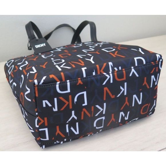 DKNY R21ADR89 LG Multicolor Signature Logo Allover Print Pam Shopper Tote $168 - Picture 9 of 13
